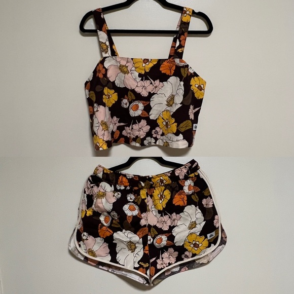 Quiksilver Pants & Jumpsuits Quiksilver Matching Set Shorts And